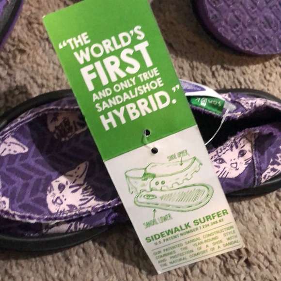 Sanuk Toddler size 8 sidewalk surfer - Picture 3 of 3